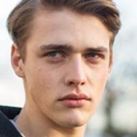 Артем Валиуллин