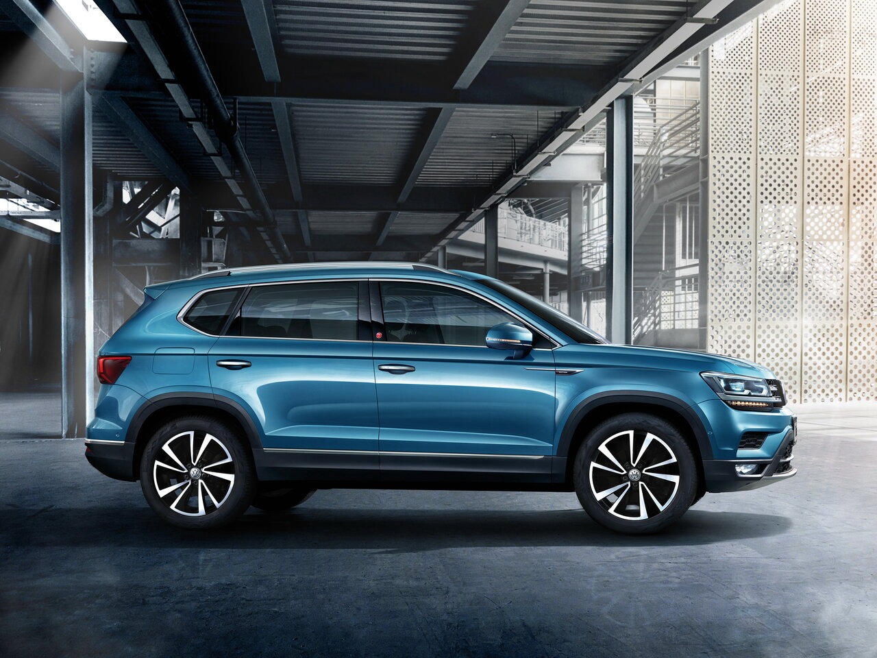 Volkswagen Tharu: немецкий компактный кроссовер, который притворяется большим об импорте из Китая